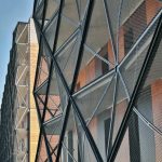 Металлические уголки в современной архитектуре: инновационные применения