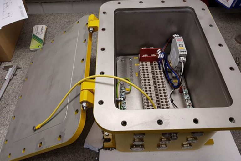 Безопасность прежде всего: обзор взрывозащищенных систем управления