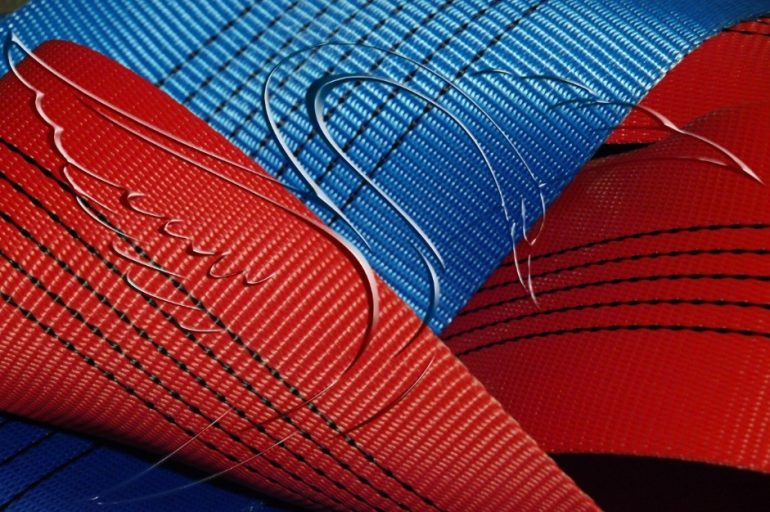 Виды и характеристики текстильных лент для грузоподъемных строп