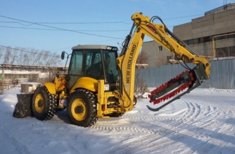 Траншеекопатель в арсенале фермера: зачем он нужен в сельском хозяйстве